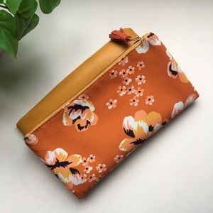 MOVING SALE! Rachel Pally floral reversible clutch